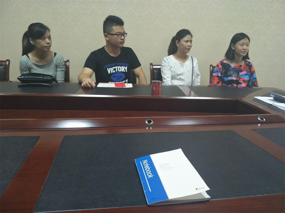 福建易順建筑工程有限公司2017年第一屆：“金秋助學(xué)，學(xué)子圓夢(mèng)，誠(chéng)信你我，感恩社會(huì)”